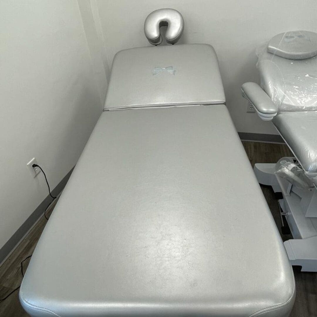 Electric Facial Bed CH 272E